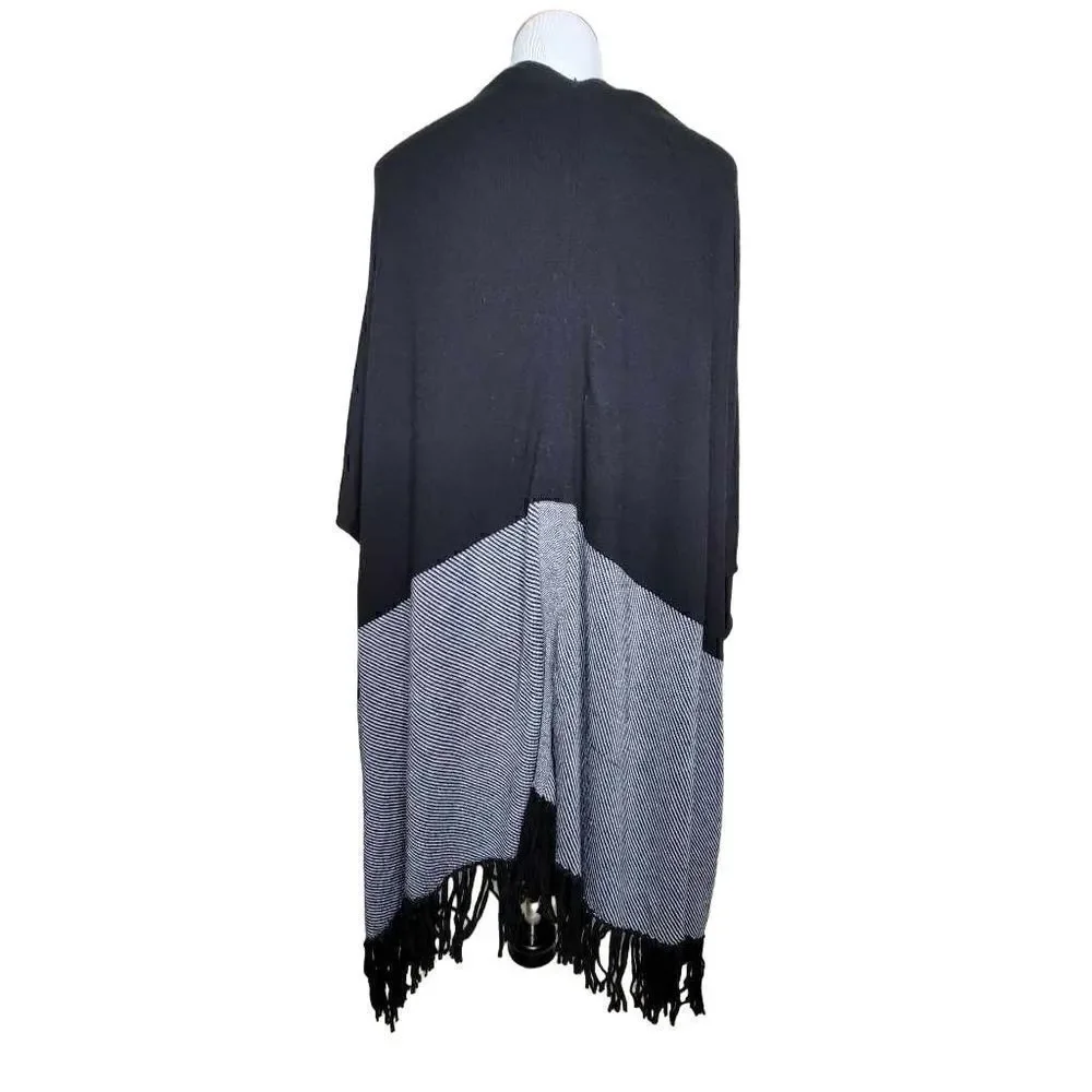 White House Black Market Wrap Stripe Fringe Ruana Black Gray Medium Large